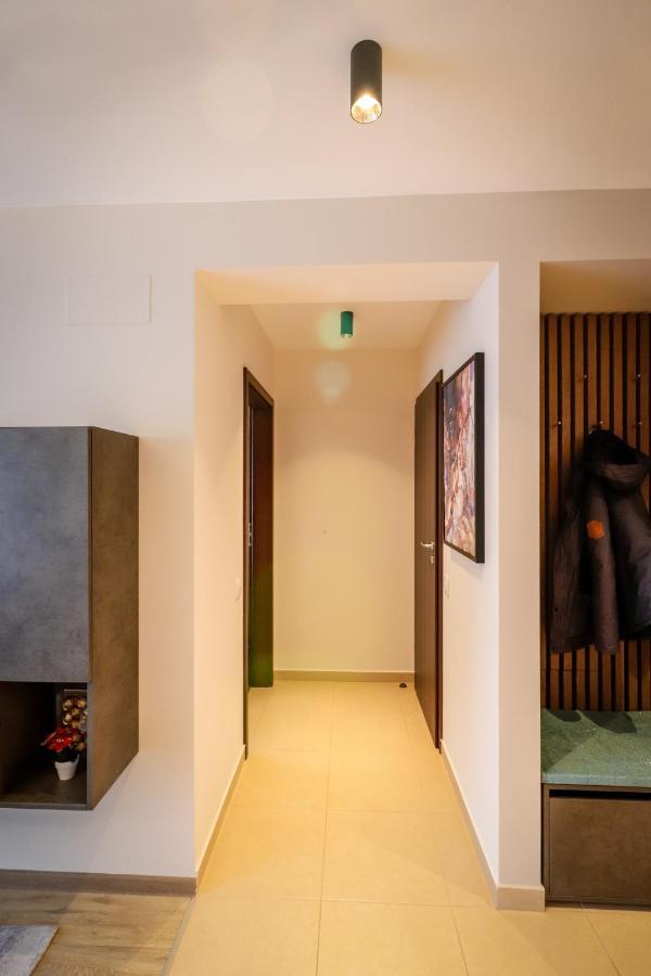 Lux Green Apartament 2 Braşov Exterior foto